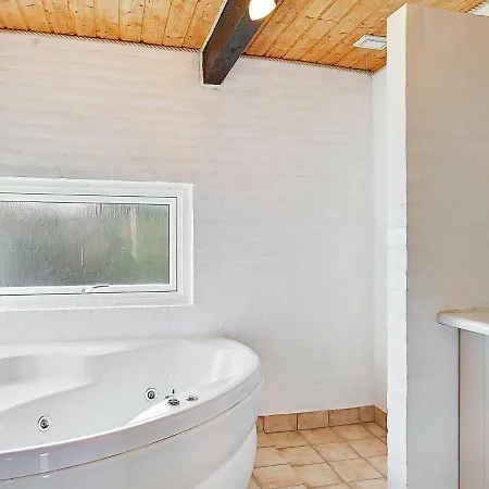 8 Person In Holiday home *