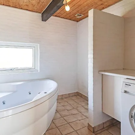 8 Person In Holiday home Vestervig