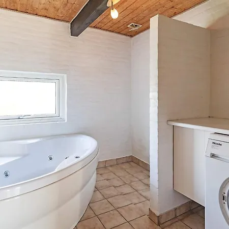 8 Person In Holiday home *