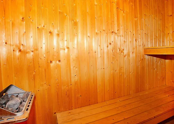 8 Person In Nyaraló Vestervig