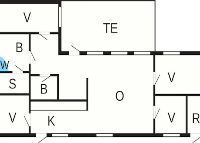 8 Person In Nyaraló